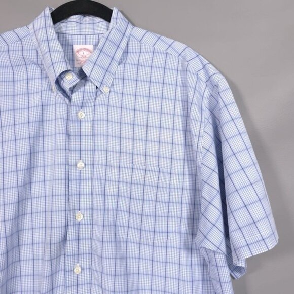 BROOKS BROTHERS Men's Shirt LARGE Plaid Blue Short Sleeve Non Iron Cotton